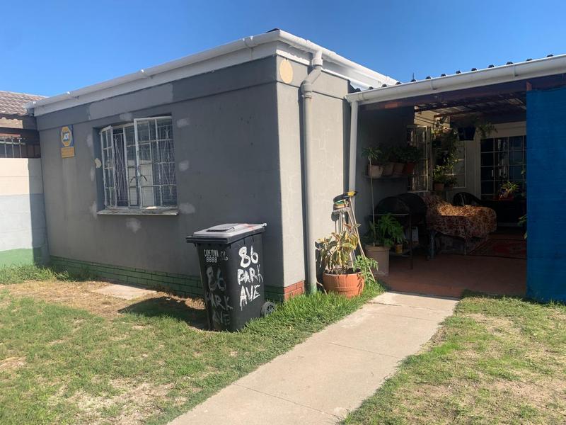 3 Bedroom Property for Sale in Westridge Western Cape